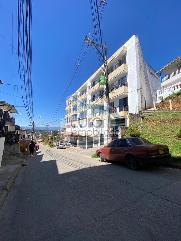 Apartamento en urbanización sector tinajas 