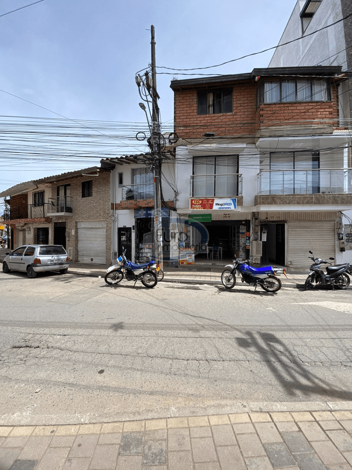 Apartamento tercer piso sector chicos malos Marinilla 