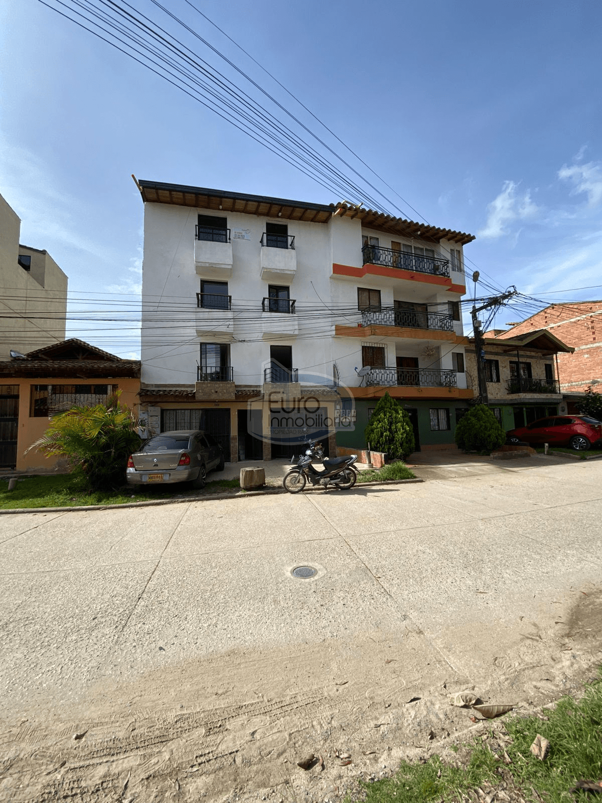 Apartamento 4to piso en la Colina Maria Auxiliadora 